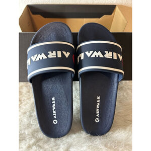 NIB Airwalk S013-J Navy and White Men Surf Slides Sandals Size 7